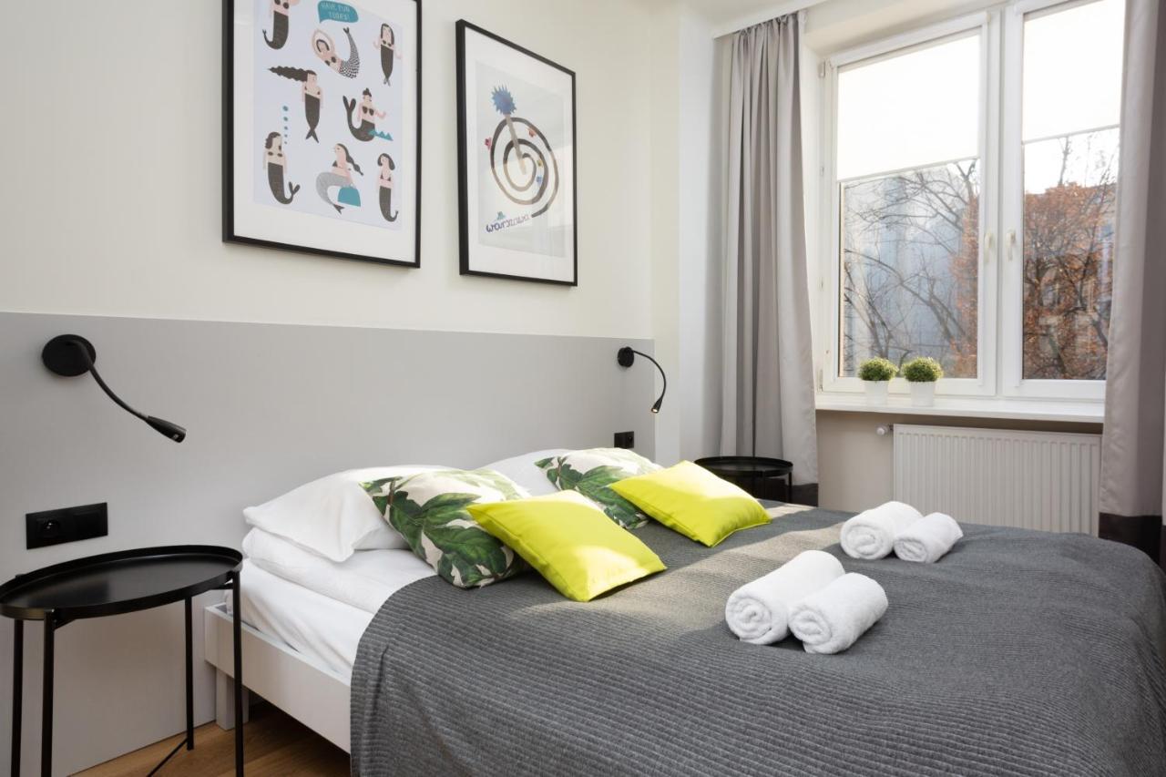 Family City Center By Renters Prestige Apartment *